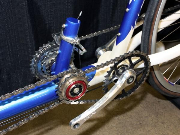 Though it's a bit more complicated than standard tandem setups, the DaVinci drivetrain's independent pedaling and extra-wide gearing range are compelling features to many tandem buyers.
