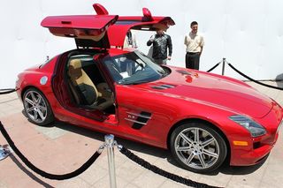 SLS AMG Gullwing Anyone?