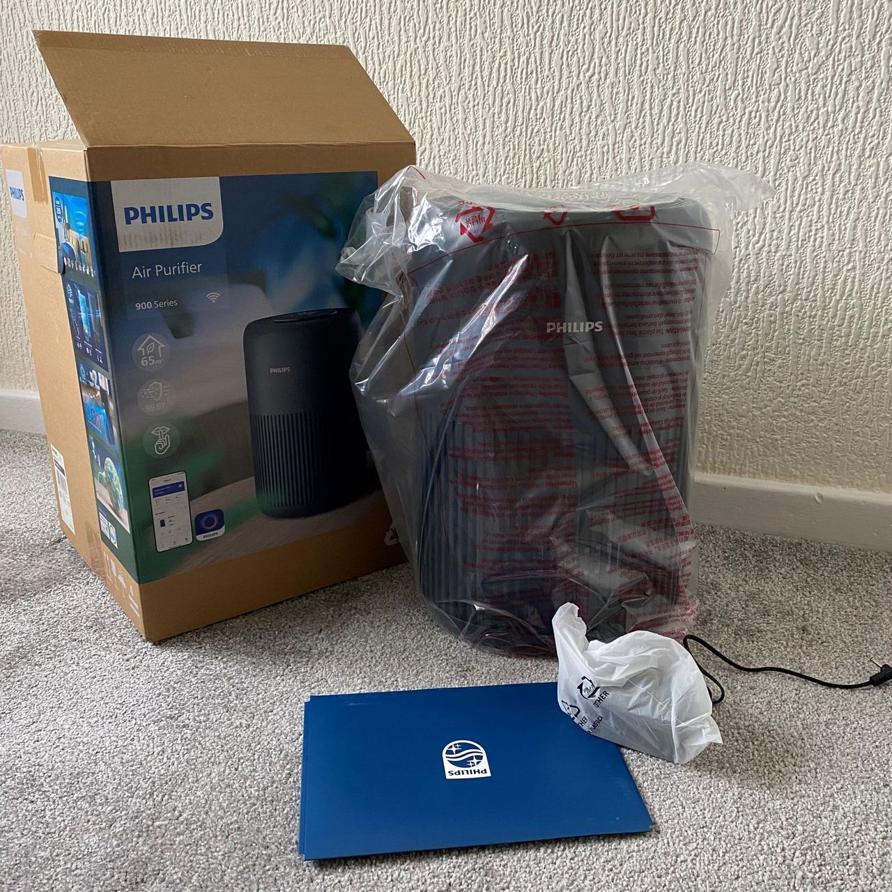 Phillips Pure Protect 900 Series air purifier
