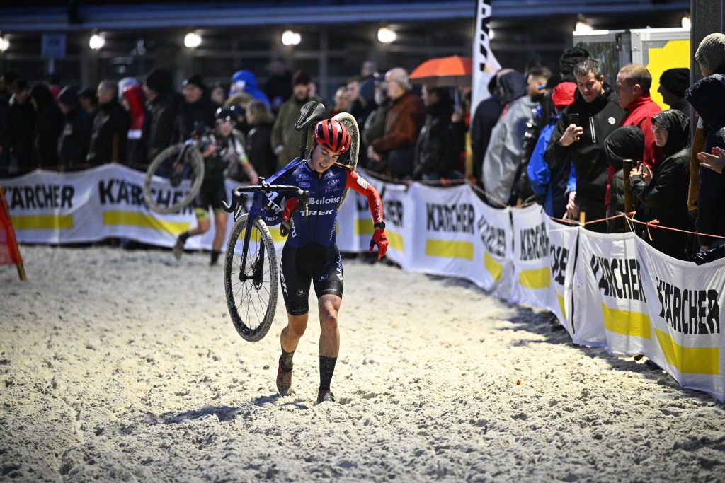 Dutch Shirin van Anrooij competes during the womens elite race of the Zilvermeer Mol cyclocross cycling event race 58 in the Exact Cross competition in Mol on December 23 2022 Belgium OUT Photo by JASPER JACOBS BELGA AFP Belgium OUT Photo by JASPER JACOBSBELGAAFP via Getty Images