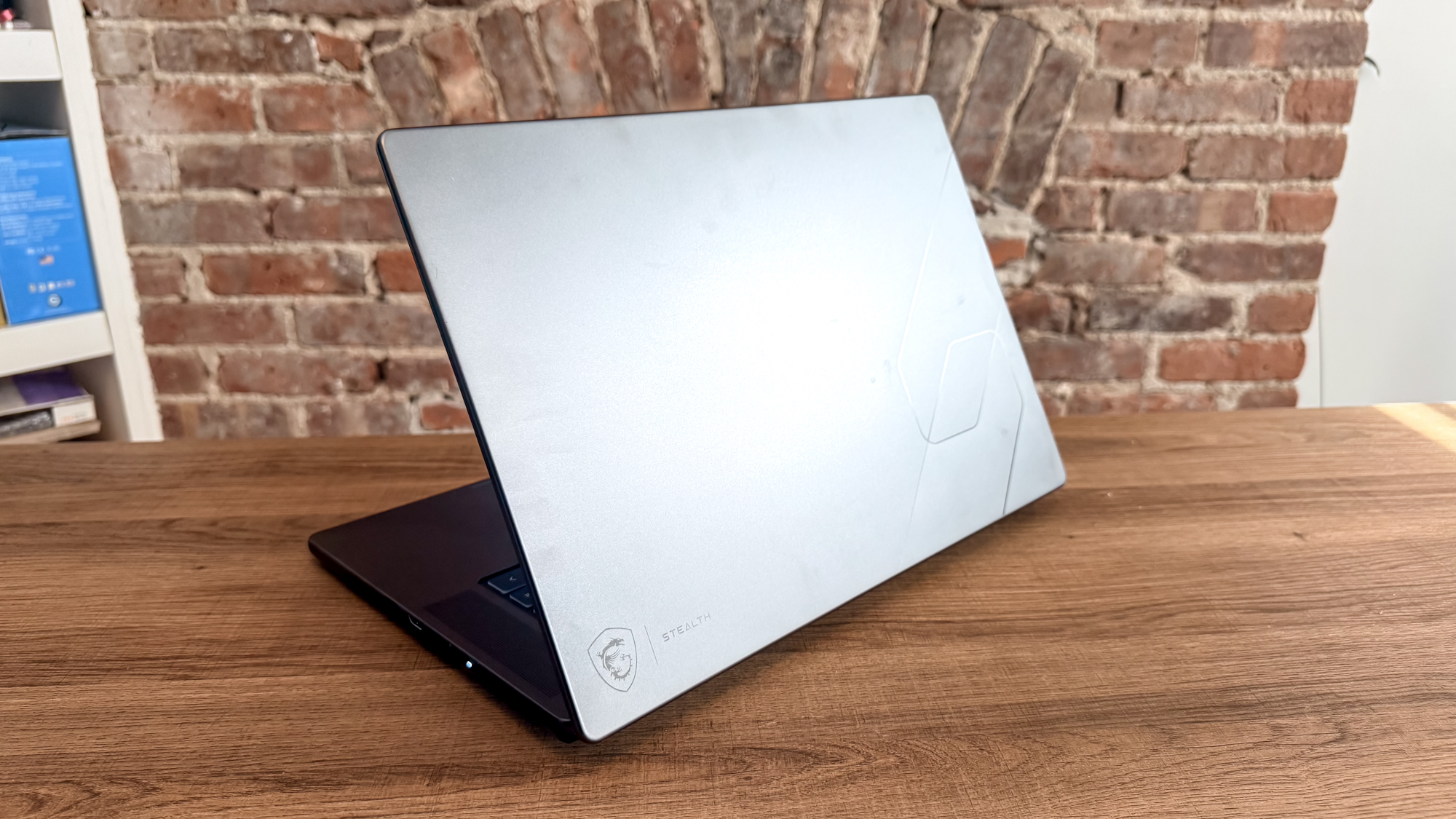 The MSI Stealth 16 AI+ (2026)'s aluminum lid seen from behind