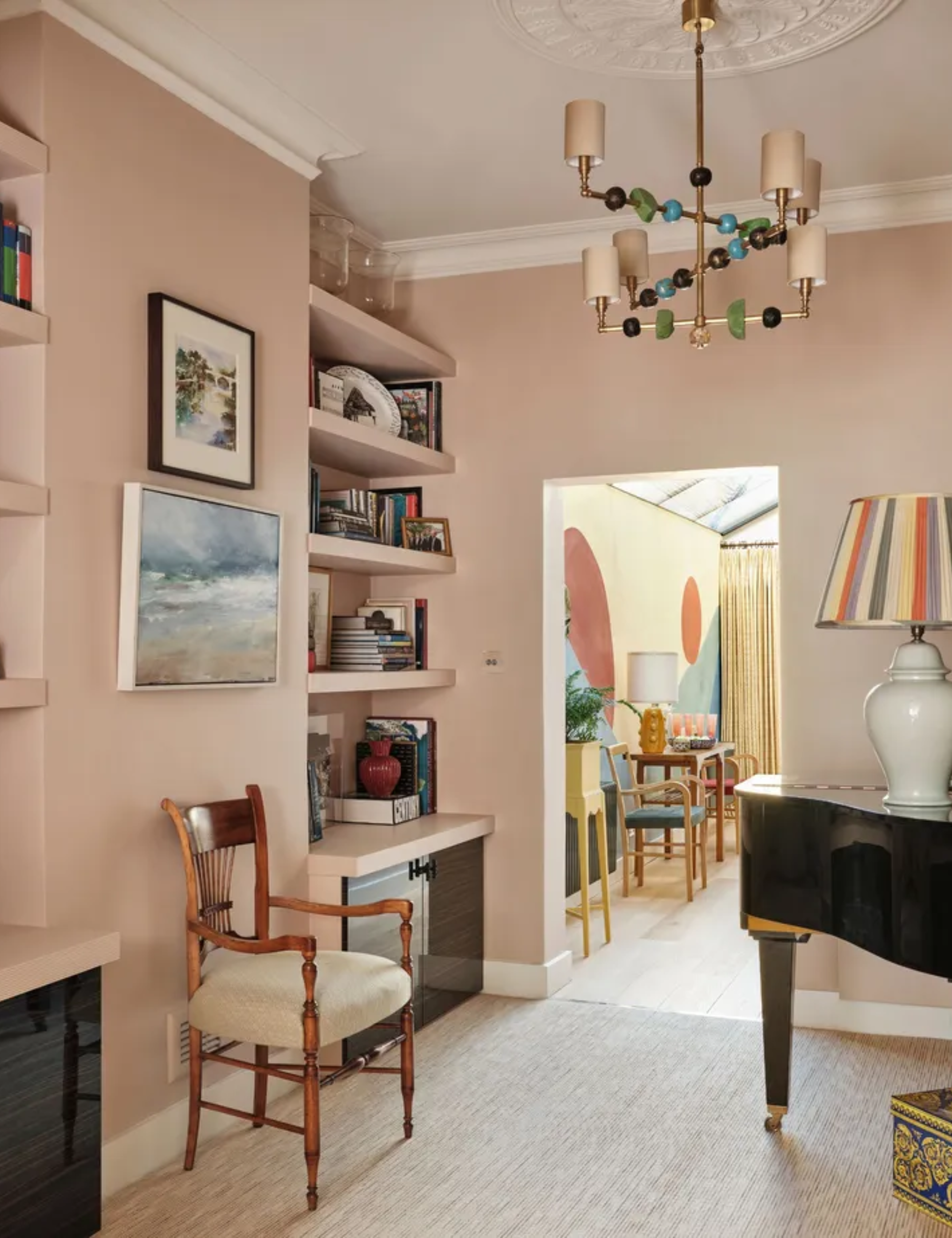 Pink living room, piano, pink lamp