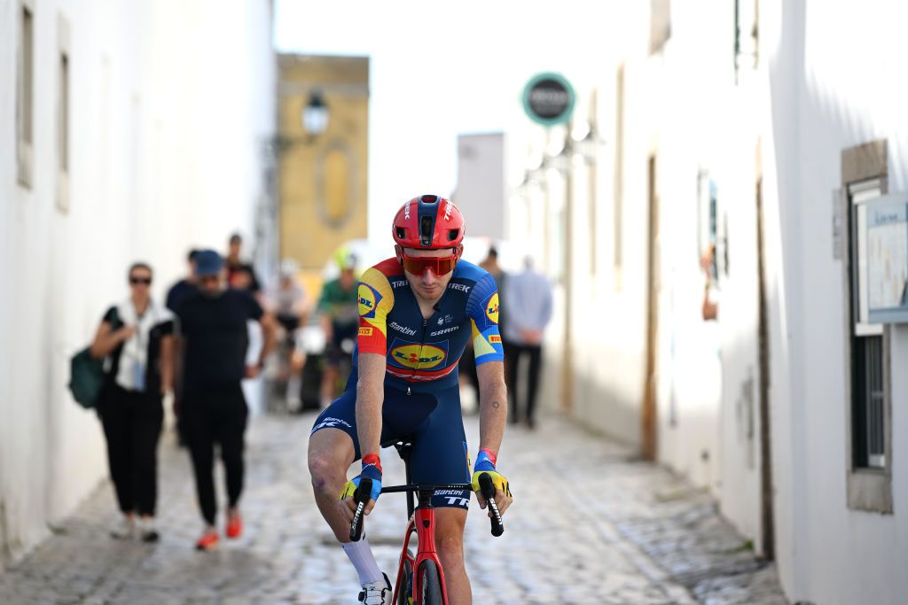 FARO PORTUGAL FEBRUARY 18 Tao Geoghegan Hart of The United Kingdom and Team Lidl Trek prior to the 50th Volta ao Algarve em Bicicleta 2024 Stage 5 a 1658km stage from Faro to Alto do Malhao 514m on February 18 2024 in Faro Portugal Photo by Dario BelingheriGetty Images
