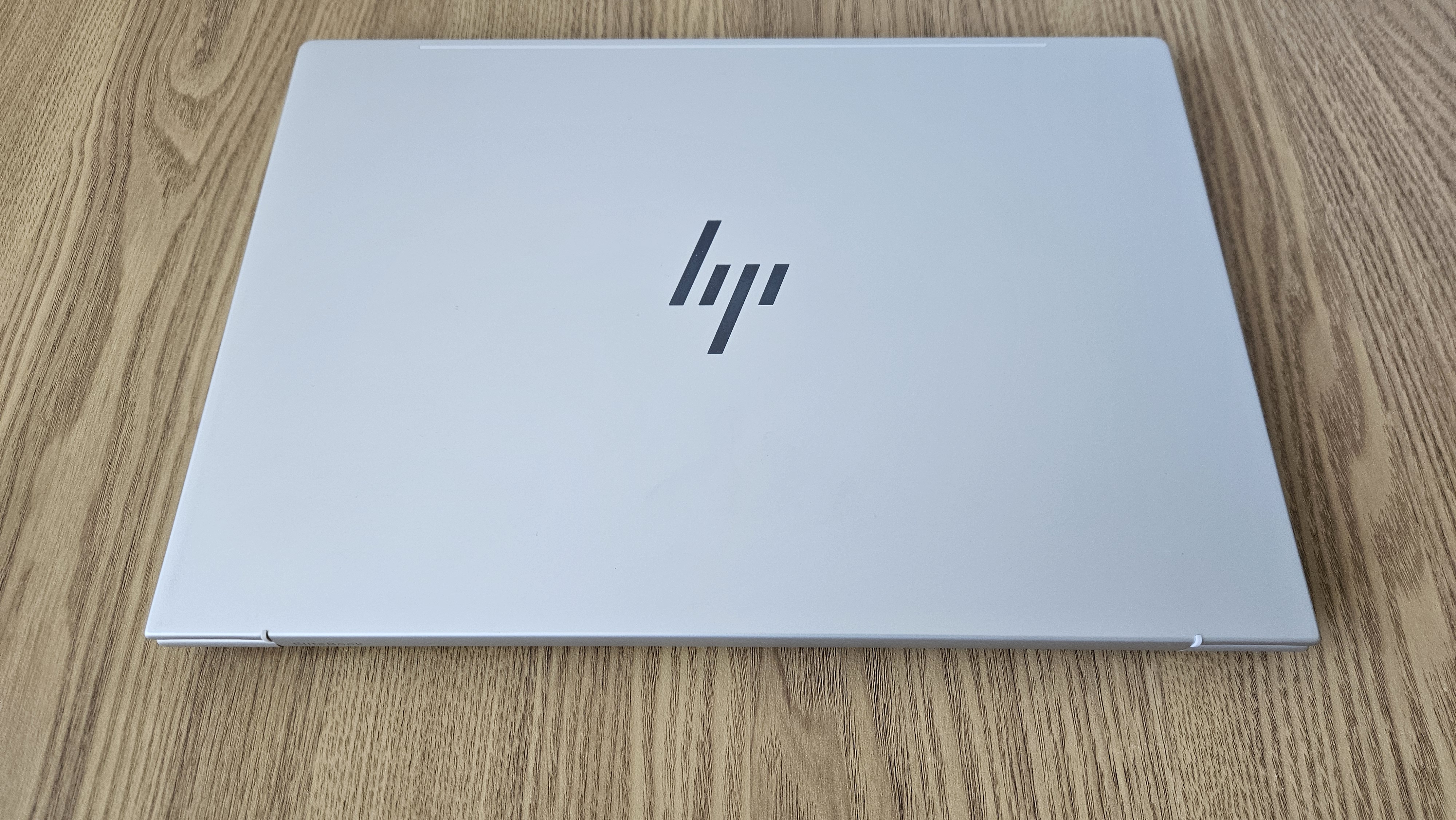 The HP EliteBook 8 G1a 16 on a desk