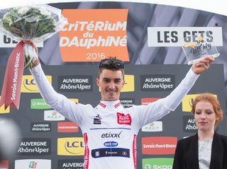 Julian Alaphilippe (Etixx-QuickStep) in the best young rider jersey