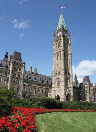Sound-and-Light Show Transforms the Canadian Parliament