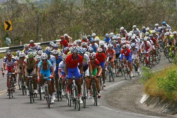 The peloton before Francois Parisien took flight.