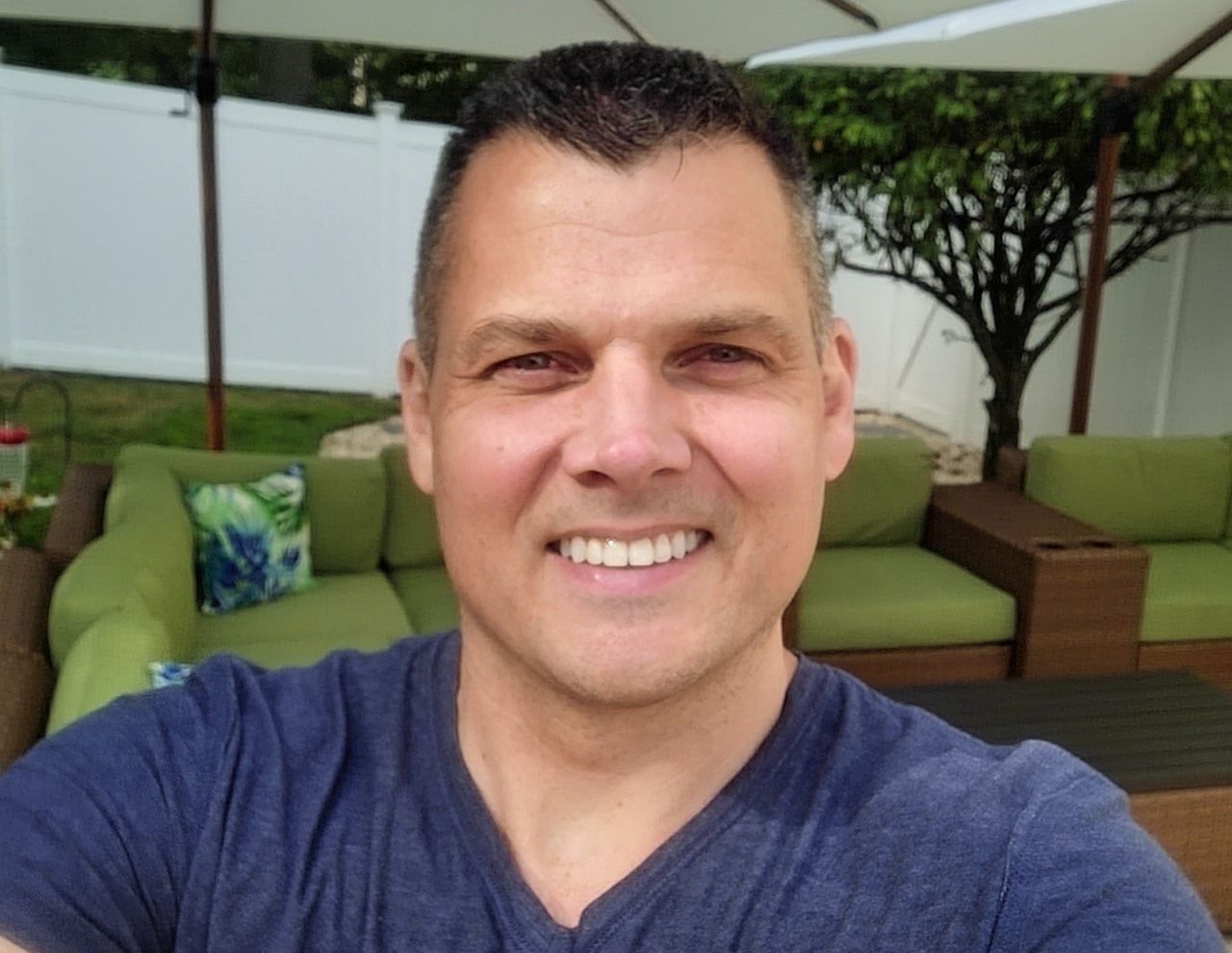Samsung Galaxy Z Fold 4 selfie with under display camera