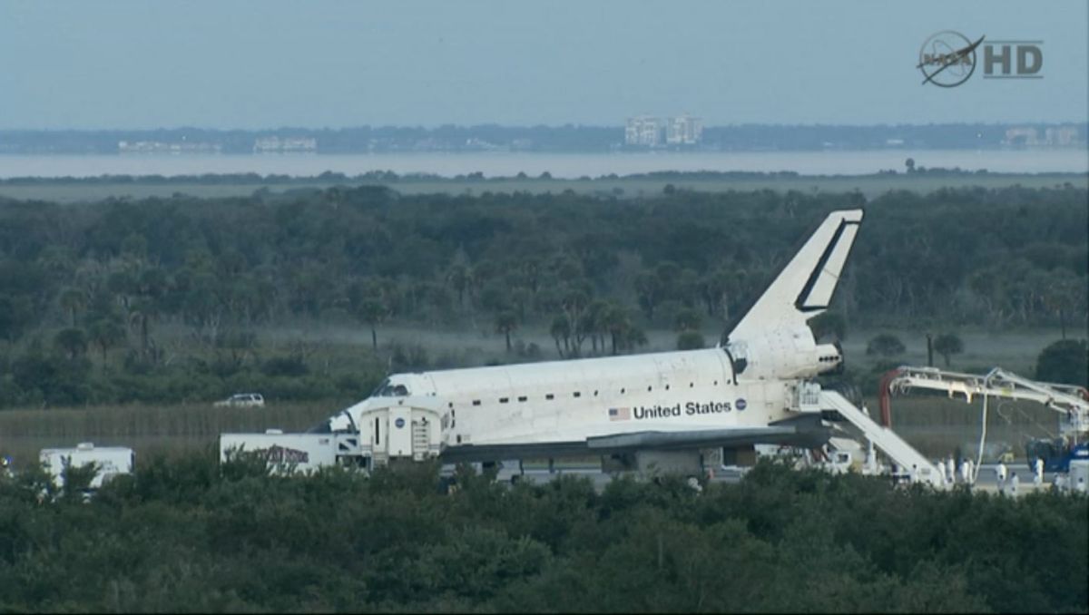 space shuttle atlantis landing