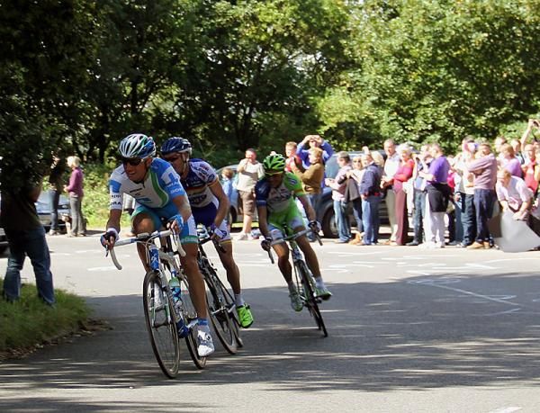 The early 3-man break rolls along during stage 5 at the Tour of Britain.