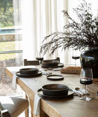 wabi sabi neutral minimalist thanksgiving table decor