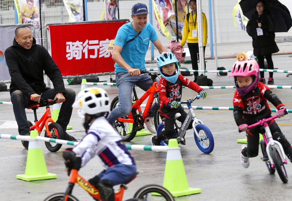 Jakob Fuglsang looks like he's enjoying the racing
