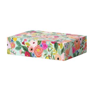 Floral storage box