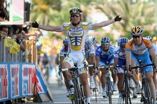 Mark Cavendish (Team Columbia - Highroad) celebrates his stage win in Arenzano.