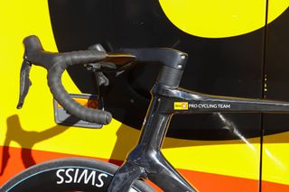 Uno-x Dare race bike handlebar set-up at Paris-Nice 2023