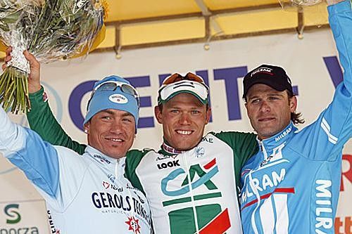 The podium (L to R): David Kopp (2nd), Thor Hushovd (1st) and Alessandro Petacchi (3rd)