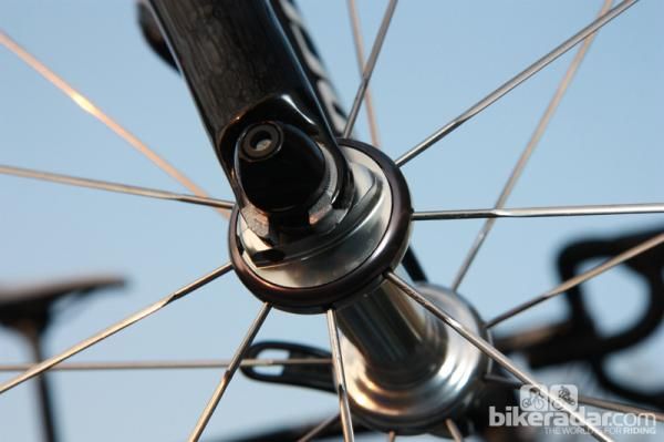 Safety tabs are filed off of the fork tips on Tom Boonen's (Omega Pharma-QuickStep) new Specialized S-Works Roubaix (SL4).