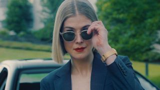 Rosamund Pike as Marla in "I Care a lot" on Netflix (2020)