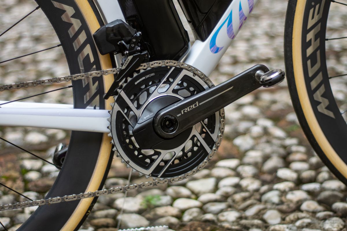 A Wilier Filante SLR ID2 bike