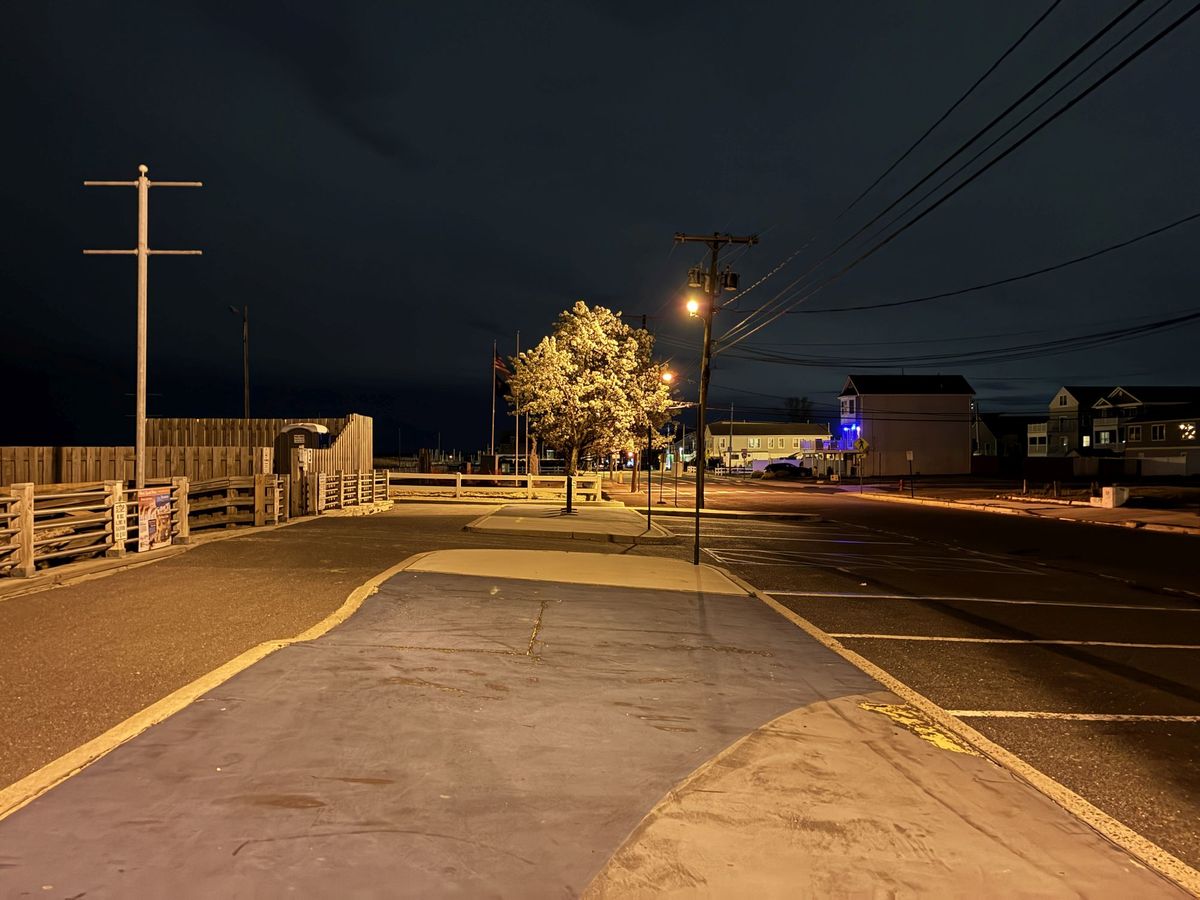 Apple iPhone 16e low light sample.