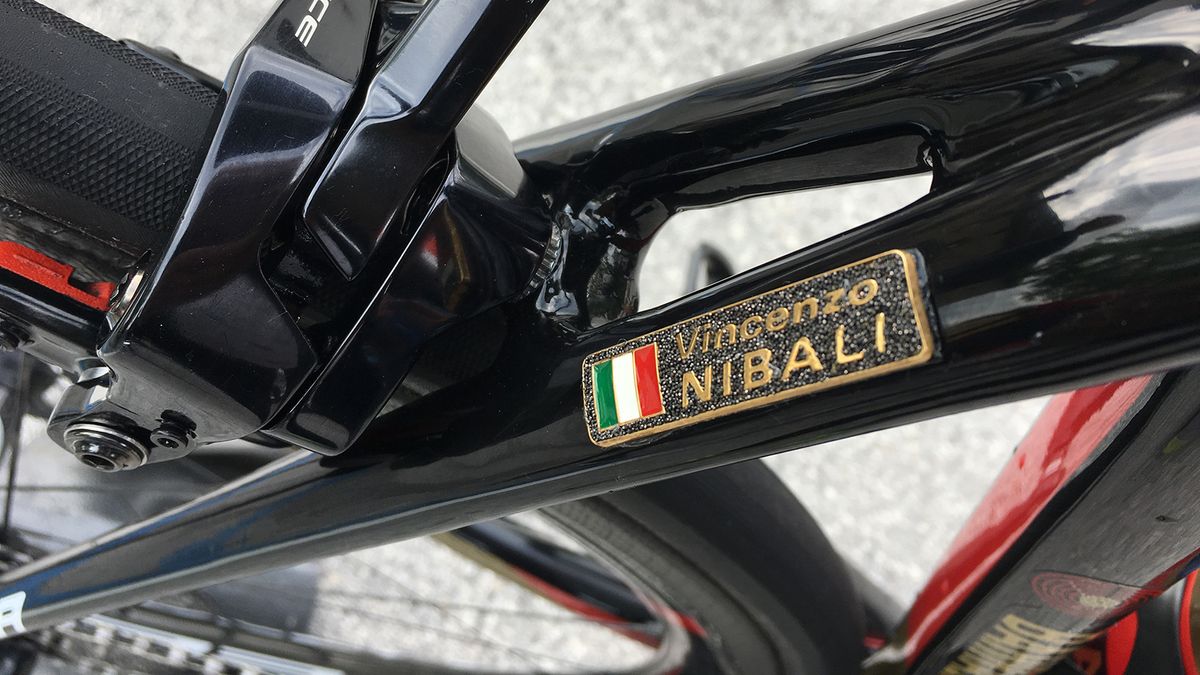 A custom sticker for Nibali denotes the Italian's bike