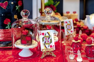 Alice`s Queen of Hearts afternoon tea