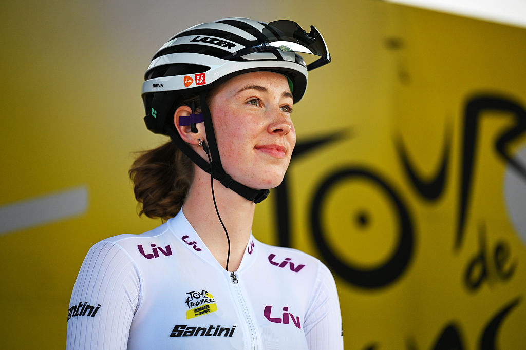 PRAZ-SUR-ARLY, FRANCE - AUGUST 03: Nienke Vinke of Netherlands and Team Picnic PostNL - White Best Young Rider Jersey prior to the 4th Tour de France Femmes 2025, Stage 9 a 124.1km stage from Praz-sur-Arly to Chatel Les Portes du Soleilon 1298m / #UCIWWT / August 03, 2025 in Praz-sur-Arly, France. (Photo by Tim de Waele/Getty Images)