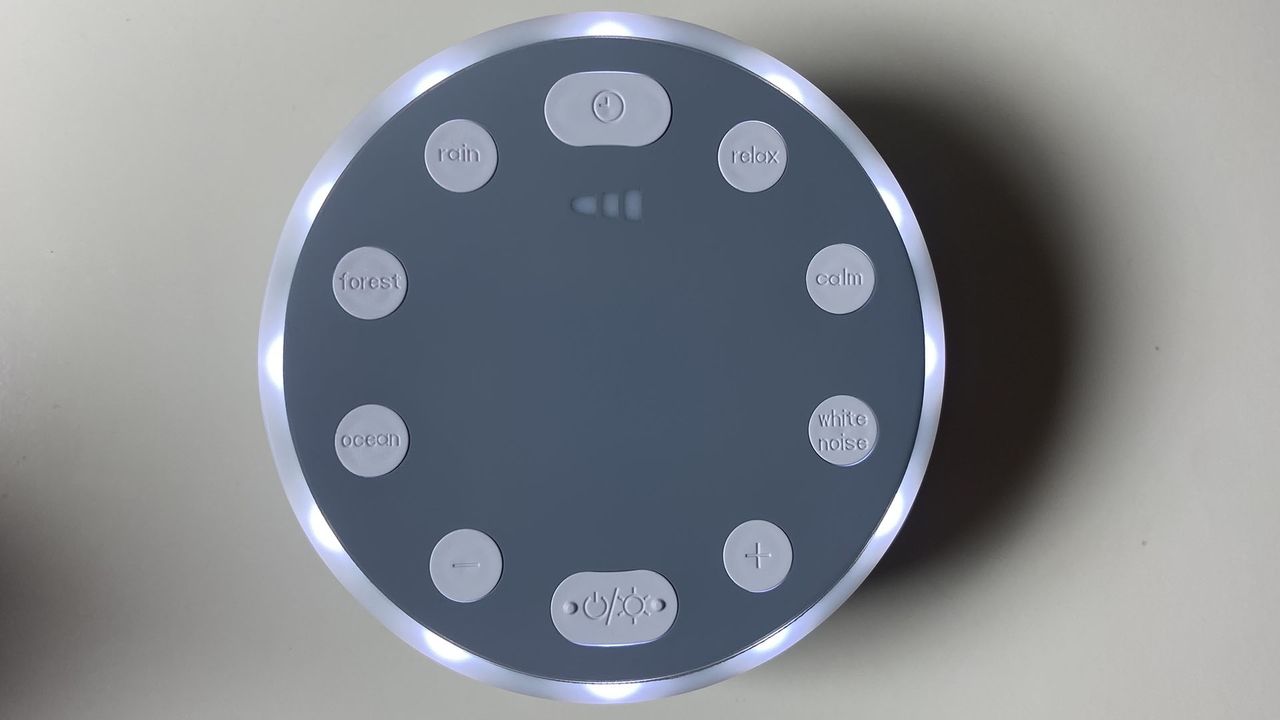 The Groov-e Serenity sleep aid sound machine with the light on during the day