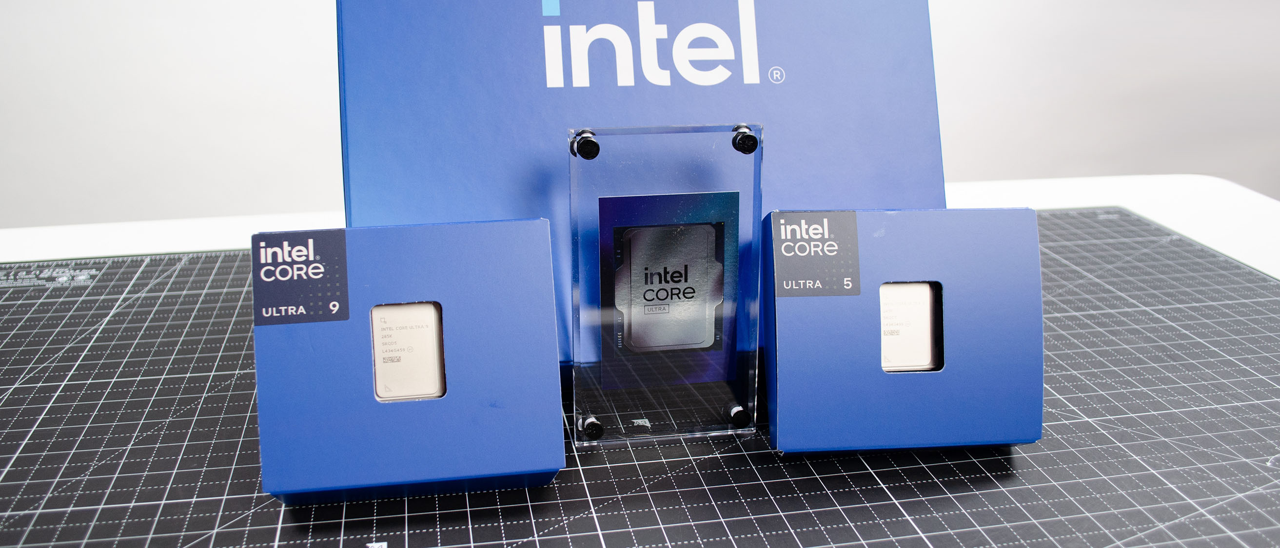 Reseña. Procesador Intel Core Ultra 9 285k E Intel Core Ultra 5 245k 