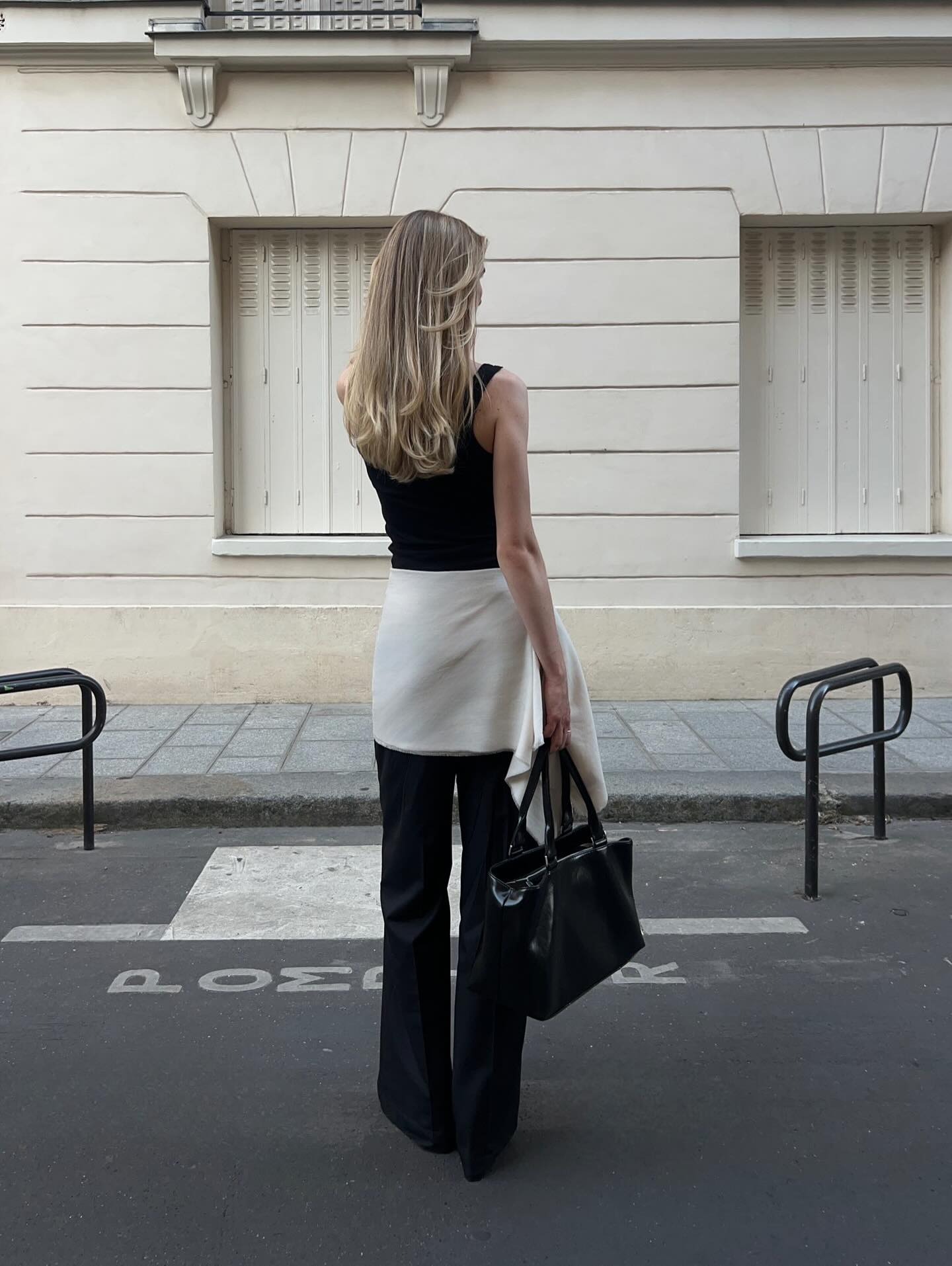 Influencer holding bag