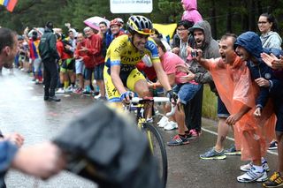 Alberto Contador (Tinkoff-Saxo) attacks GC rivals on the climb to Valdelinares