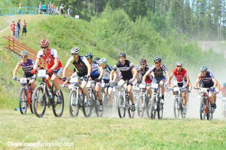 Max Plaxton (Specialized Factory Team) at the front at the start