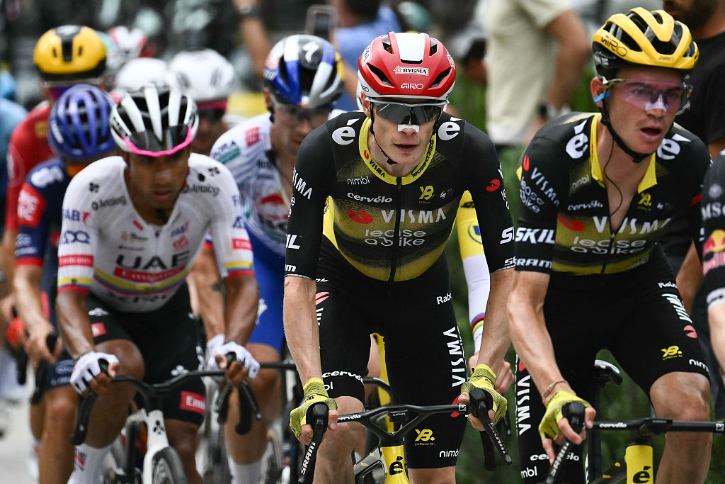 (From L) UAE Team Emirates - XRG team&#039;s Ecuadorian rider Jhonatan Narvaez, Team Visma - Lease a bike team&#039;s Danish rider Jonas Vingegaard and Team Visma - Lease a bike team&#039;s US rider Sepp Kuss near the Col de la Loze during the 18th stage of the 112th edition of the Tour de France cycling race, 171.5 km between Vif and Courchevel Col de la Loze, in the Alps, southeastern France, on July 24, 2025. (Photo by Marco BERTORELLO / AFP)