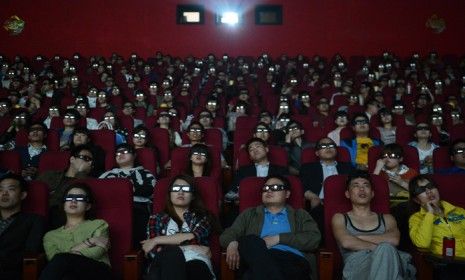 People watch &amp;quot;Titanic 3D&amp;quot; in China