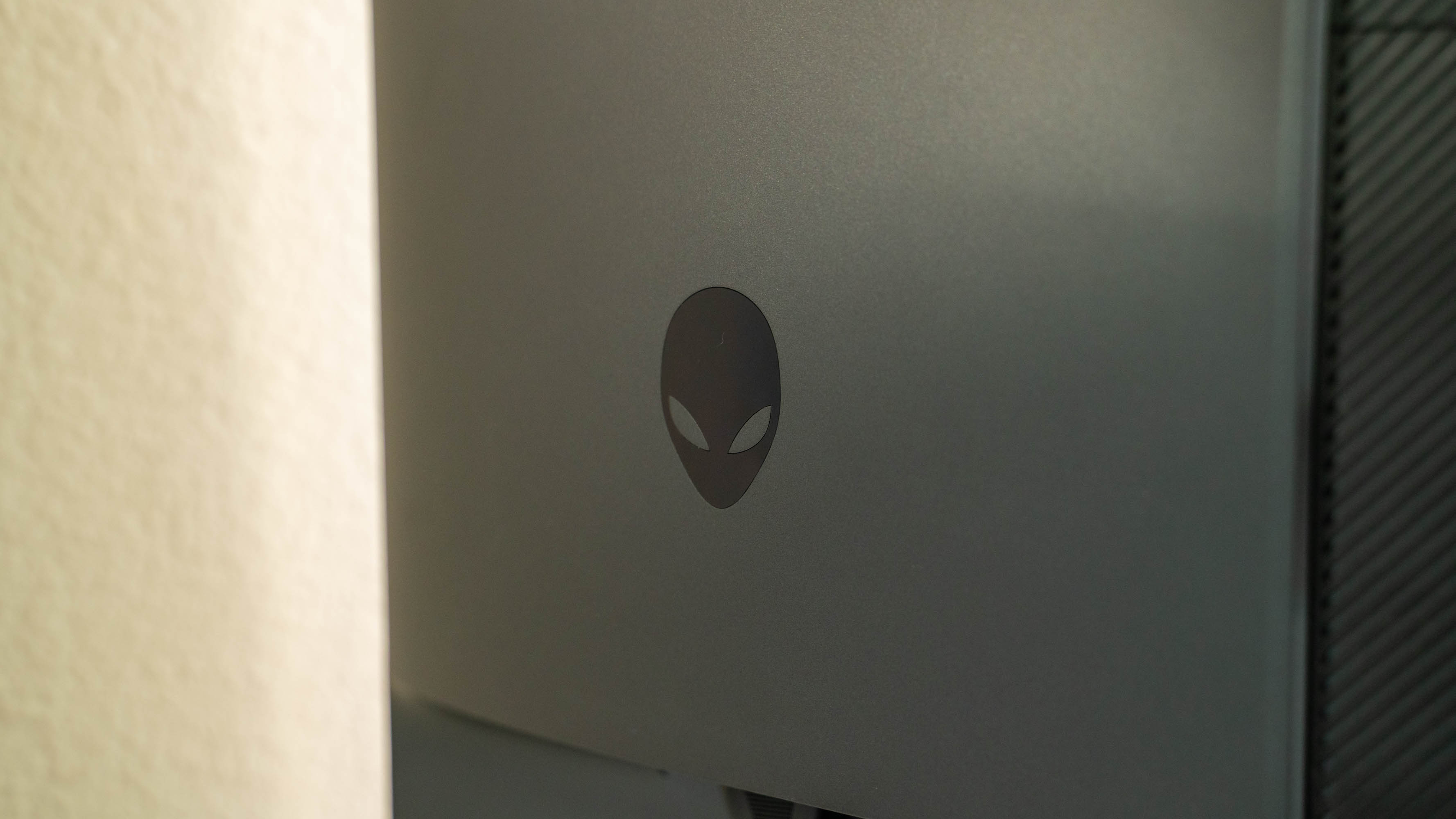 Alienware AW2524HF on a desk