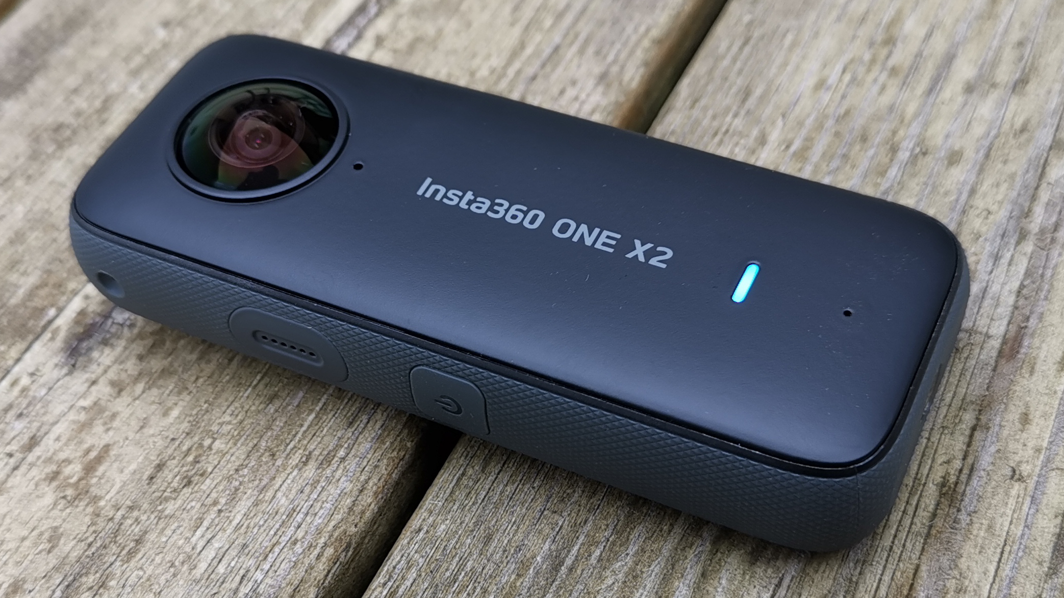 best cameras for vlogging: Insta360 One X2