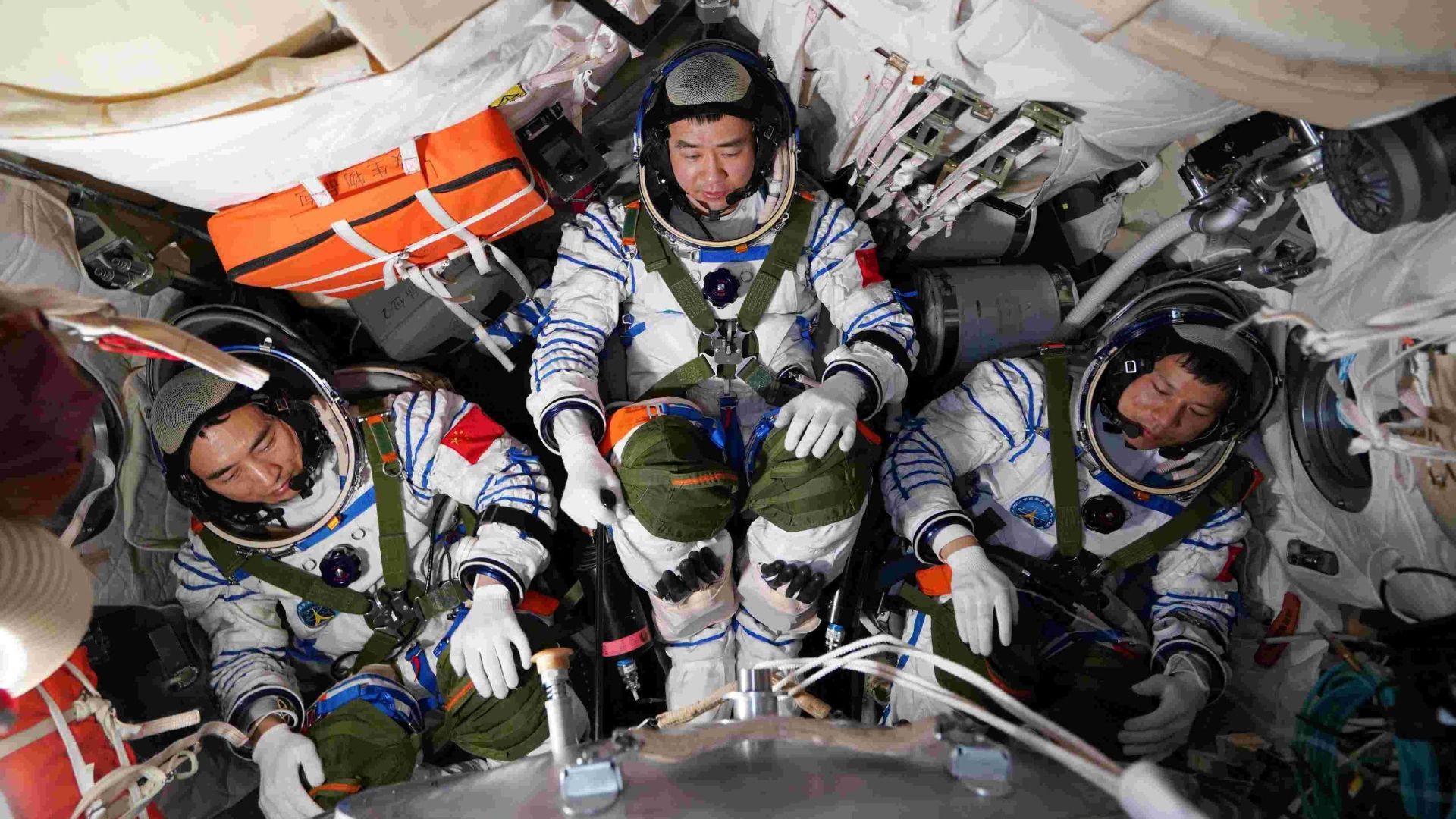 House junk strike on China’s astronaut capsule highlights want for an area rescue service, specialists say
