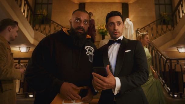 بررسی “طعمه”: نمایش جدید پرایم ویدیو ریز احمد یک ساعت جسورانه و درخشان است