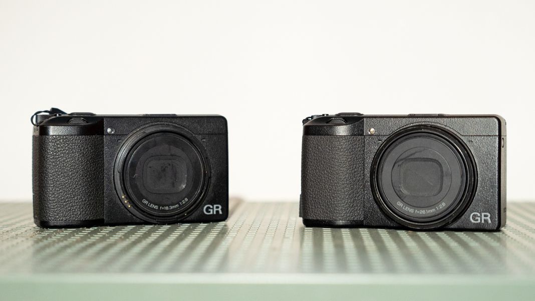 Ricoh GR III vs GR IIIx