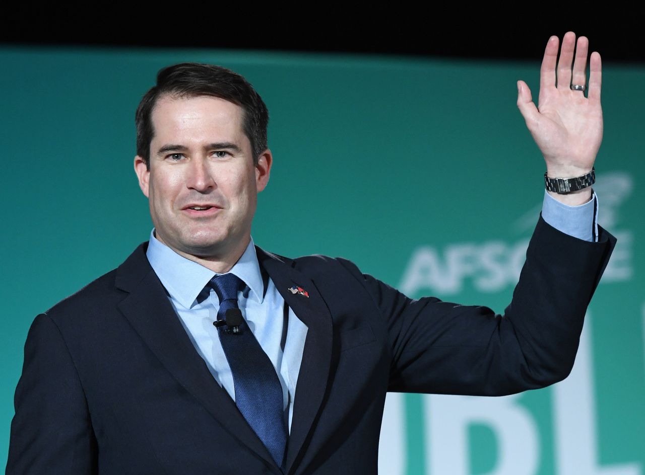 Seth Moulton.