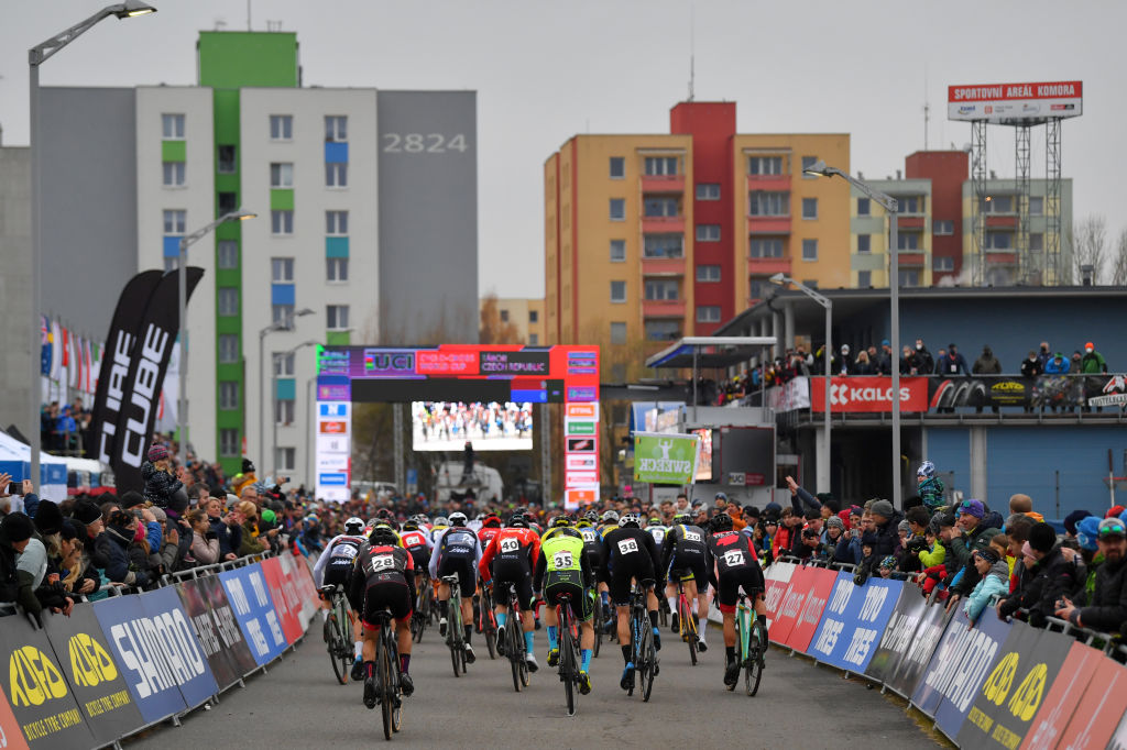 TABOR CZECH REPUBLIC NOVEMBER 14 A general view of riders prior to the 25th Tabor UCI CycloCross Worldcup 2021 Mens Elite CXWorldCup on November 14 2021 in Tabor Czech Republic Photo by Luc ClaessenGetty Images