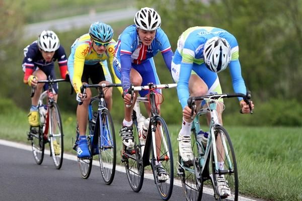 Matej Mahoric (Slovenia) puts his head down in the breakaway.