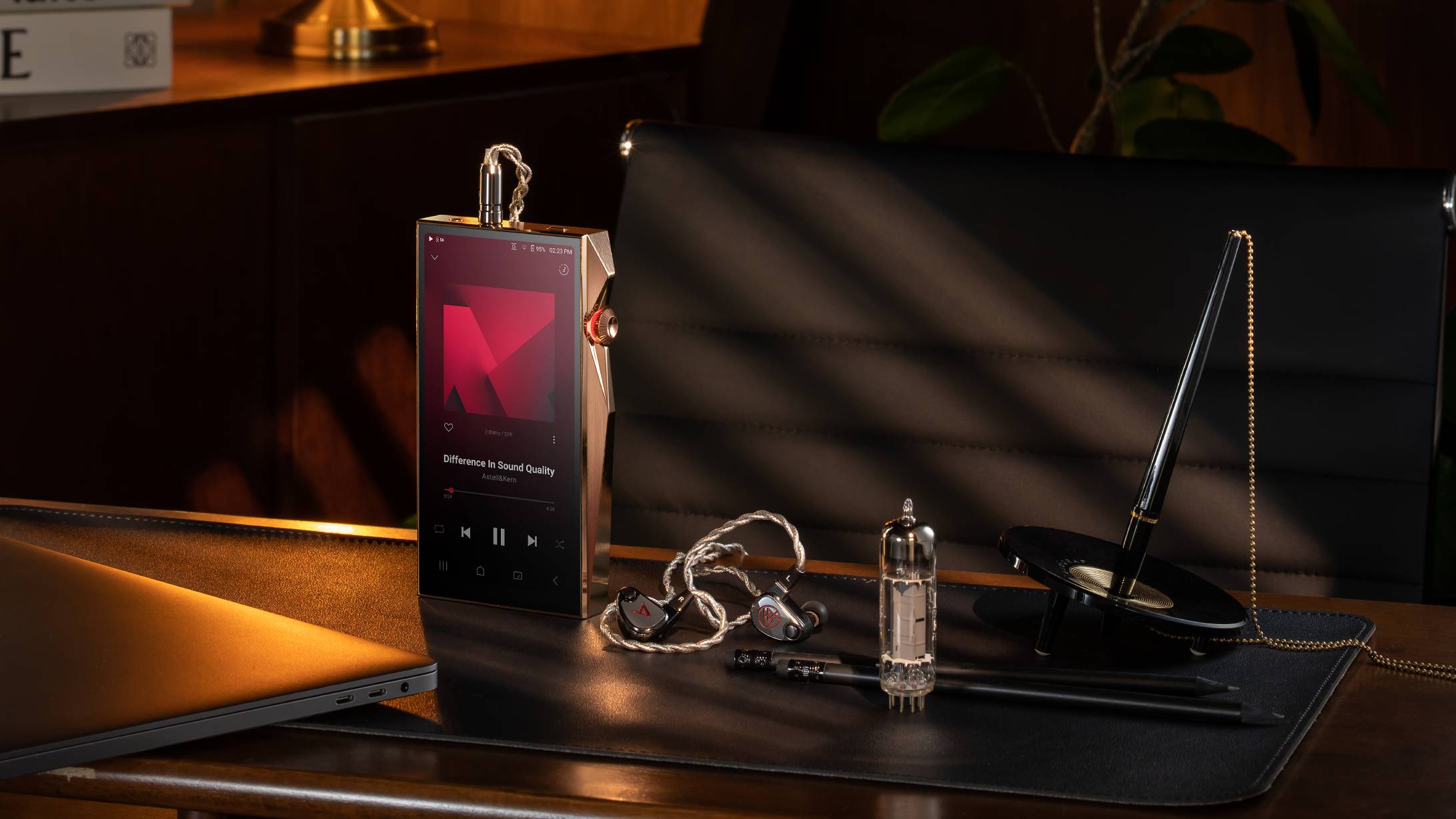 The Astell &amp; Kern SP4000T on a desk.