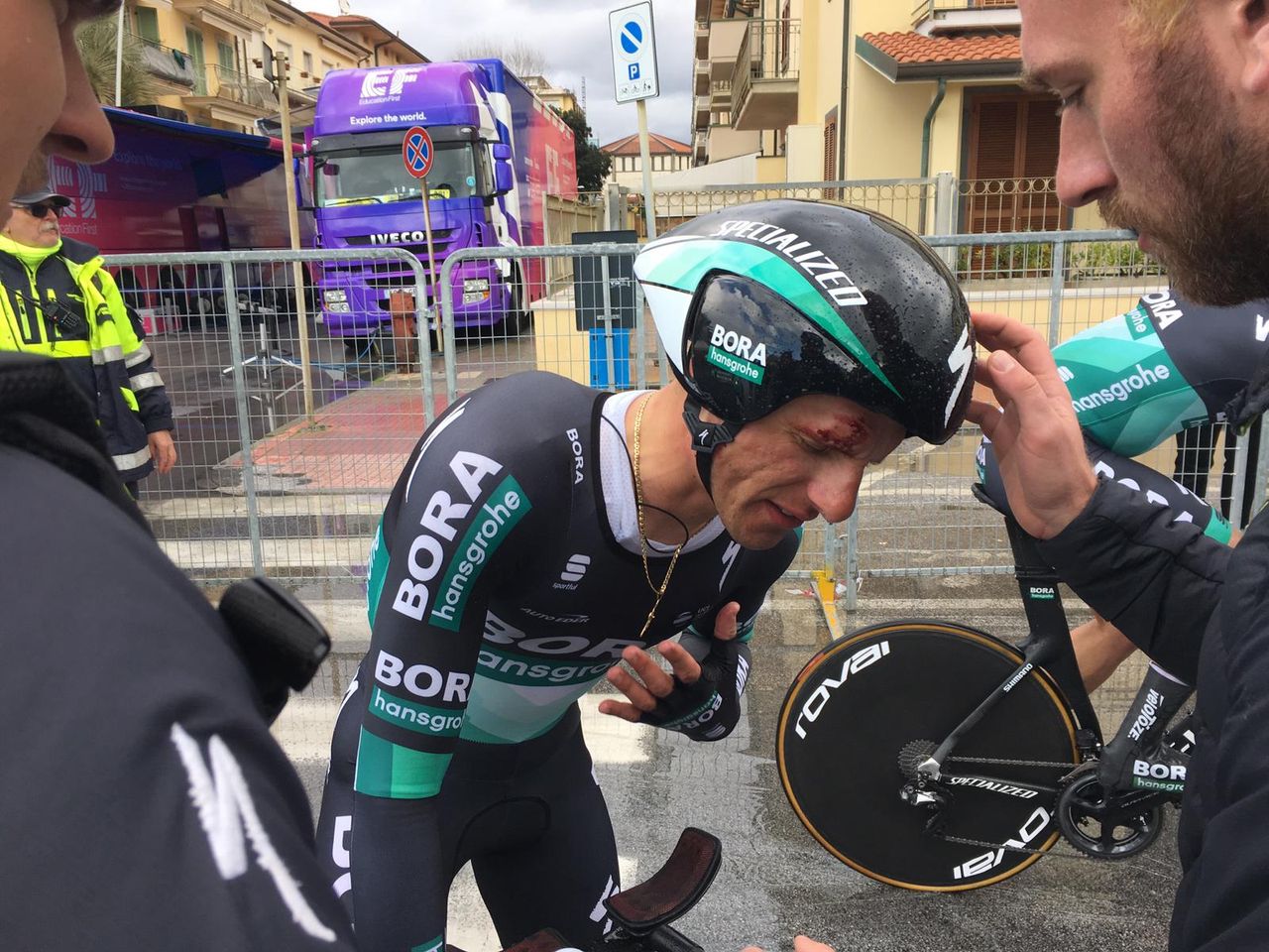 Rafal Majka injured in team time trial crash