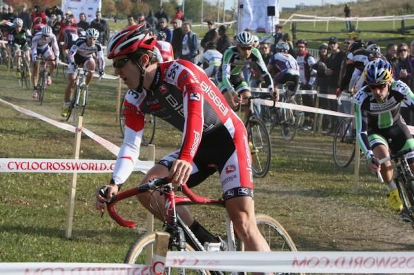 Andy Jaques-Maynes (Bissel Pro Cycling) have a great early position