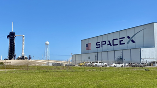 SpaceX hangar at the Kennedy Space Center's Launch Complex-39A