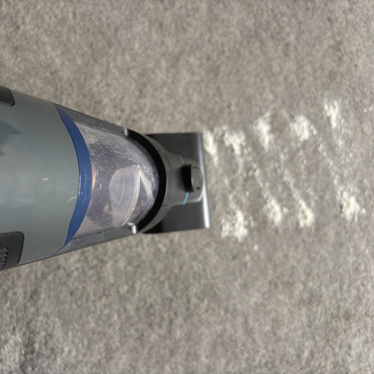 Shark PowerBoost Cordless Handheld Vacuum flour test on carpet