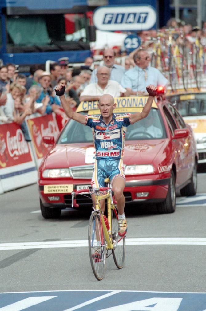 Pantani wins in Morzine at the 1997 Tour