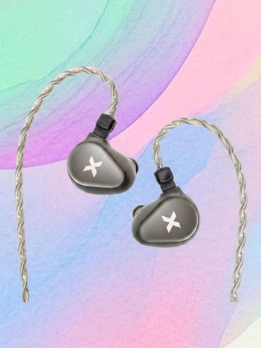 HiFiGo IEMs and a tube amp DAC.