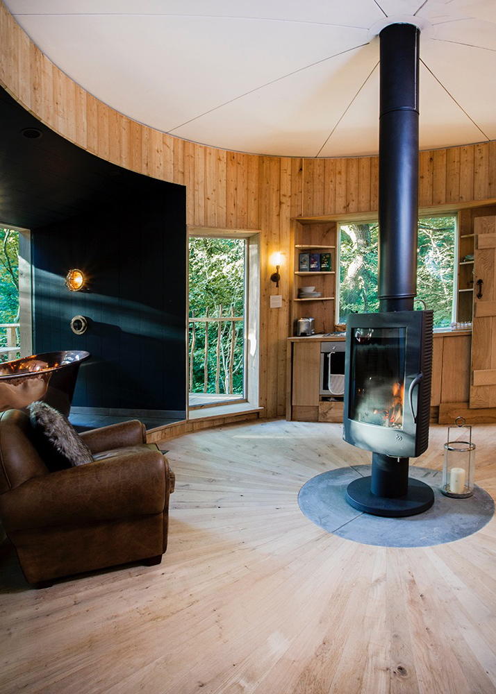 The Woodsman's Treehouse at Mallinson's Woodland Retreat